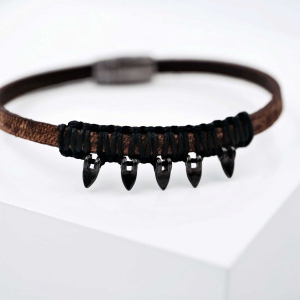 Δερμάτινο ανδρικό βραχιόλι gunmetal Δερμάτινο ανδρικό βραχιόλι με μεταλλικά στοιχεία gunmetal