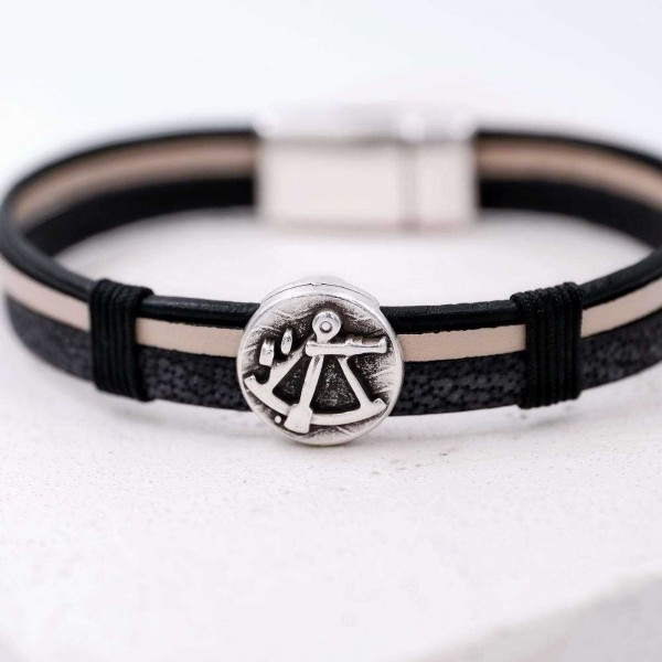 Men's bracelet of genuine leather Leather men's bracelet with metallic silver-plated parts