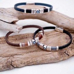 Set of 3 Men's Bracelets Set of 3 men's leather bracelets with silver-plated and enamel