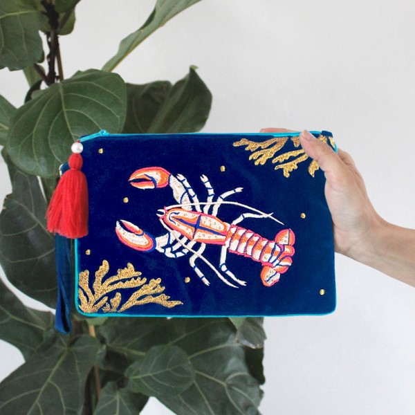 Τσαντάκι Φάκελος Coral Lobster Τσαντάκι clutch Coral από μαλακό βελούδο κεντημένο με χάντρες και πούλιες