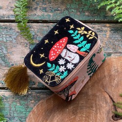 Forage Black Trinket Box Διακοσμητικό κουτί από μαλακό βελούδο κεντημένο με νυχτερινό σκηνικό με χάντρες και πούλιες