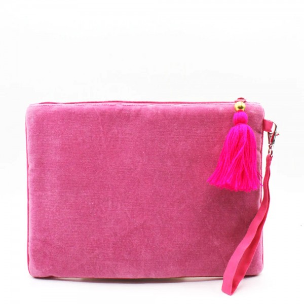 Τσαντάκι Clutch Posy Yellow από μαλακό βελούδο κεντημένο με φλοράλ παραστάσεις Τσαντάκι Clutch Posy Yellow από μαλακό βελούδο κεντημένο με φλοράλ παραστάσεις
