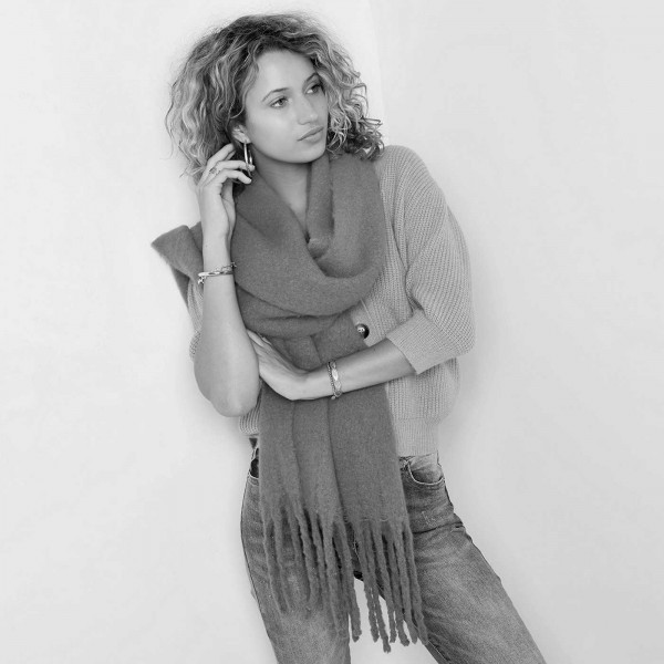 Super soft scarf with fringe Super soft scarf with fringe