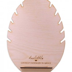 Necklaces wooden display with Toolittle logo Necklaces wooden display with Toolittle logo