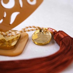 Χειροποίητο γούρι μάτι πλέξιγκλας με φούντα Χειροποίητο επιτραπέζιο γούρι μάτι από πλέξιγκλας
