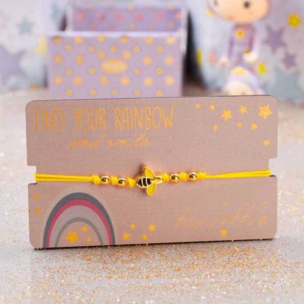 Kid's bracelet with enamelled bee Handmade kid's bracelet with enamelled bee and macrame adjustable closure
