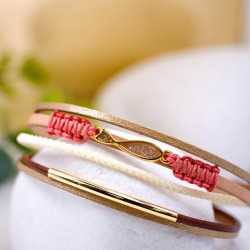 Δερμάτινο Βραχιόλι Enamelled Fish Χειροποίητο δερμάτινο βραχιόλι με επίχρυσα στοιχεία και ψαράκι από σμάλτο