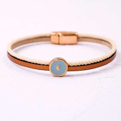 Leather bracelet with enamelled metal round part Handmade leather bracelet with rose gold-plated metal parts and enamel