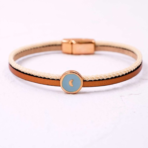 Leather bracelet with enamelled metal round part Handmade leather bracelet with rose gold-plated metal parts and enamel