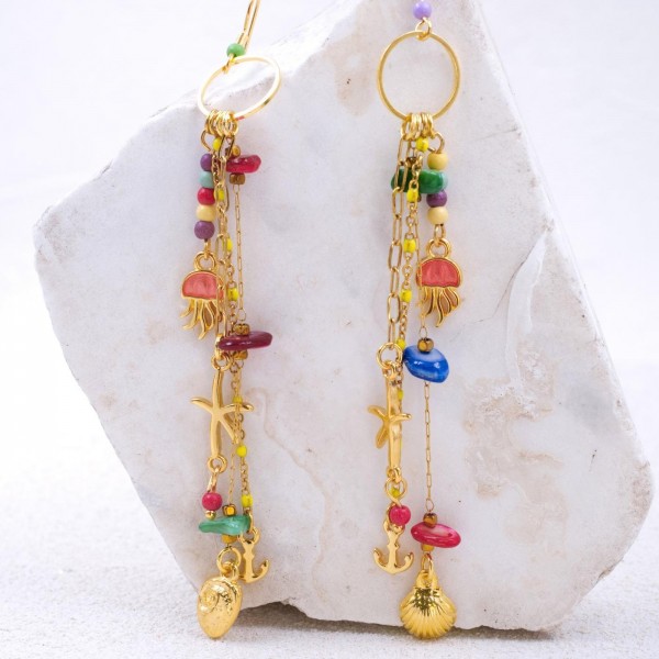 Dangle Earrings with sea bottom parts Dangle gold-plated earrings made of chains and sea bottom parts