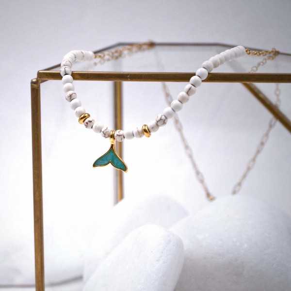 Fish Tail Short Necklace Handmade necklace made of stainless steel chain, semiprecious stones and enamel