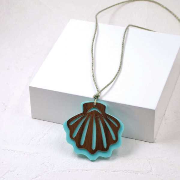 Plexi Shell Long Necklace Handmade necklace made of cord with plexiglass shell and gold-plated parts
