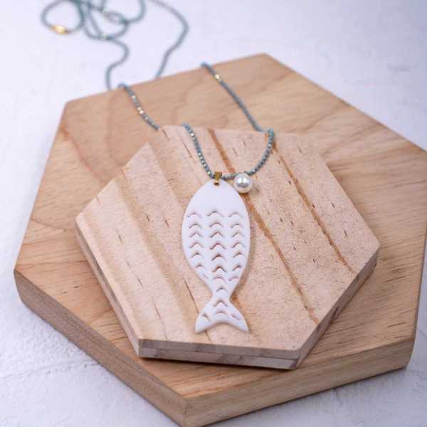 Handmade long necklace made of bold chain with plexiglass fish and pearl