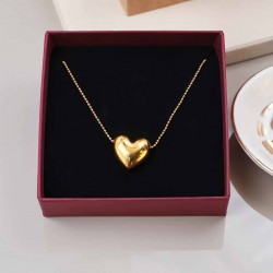 Gold-plated Heart Necklace Handmade short necklace with 24K gold-plated heart