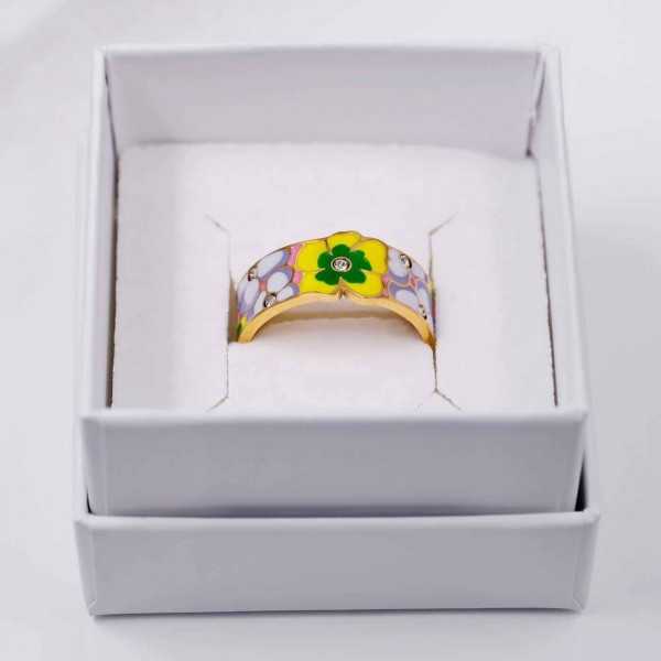 Gold-plated ring Gold-plated ring of stainless steel with enamel