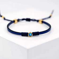 Leather bracelet with Swarovski crystal Leather bracelet with Swarovski crystal in gold-plating
