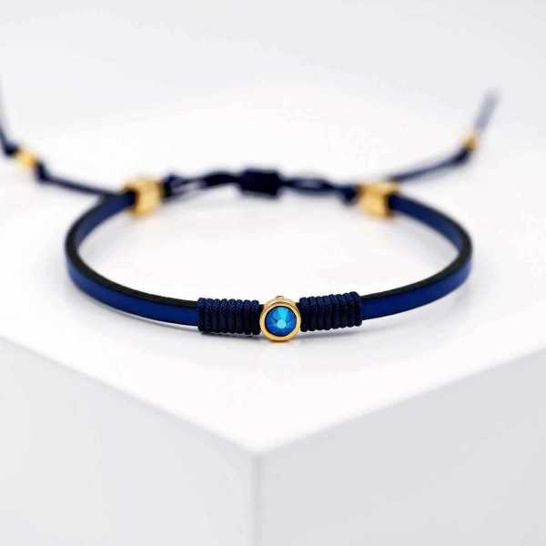 Leather bracelet with Swarovski crystal Leather bracelet with Swarovski crystal in gold-plating