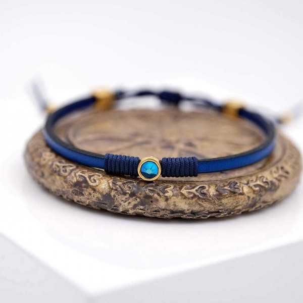 Leather bracelet with Swarovski crystal Leather bracelet with Swarovski crystal in gold-plating
