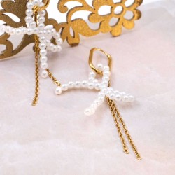 Gold-plated Inox earrings with chains and pearls 24K Gold-plated earrings made of stainless steel with chains and pearls
