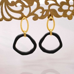 Gold-plated earrings with plexiglass hoops Handmade earrings in 24K gold-plating with hoops made of plexiglass