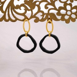 Gold-plated earrings with plexiglass hoops Handmade earrings in 24K gold-plating with hoops made of plexiglass