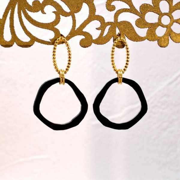 Gold-plated earrings with plexiglass hoops Handmade earrings in 24K gold-plating with hoops made of plexiglass