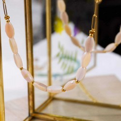 Gold-plated short necklace with crystals Gold-plated short necklace with crystals