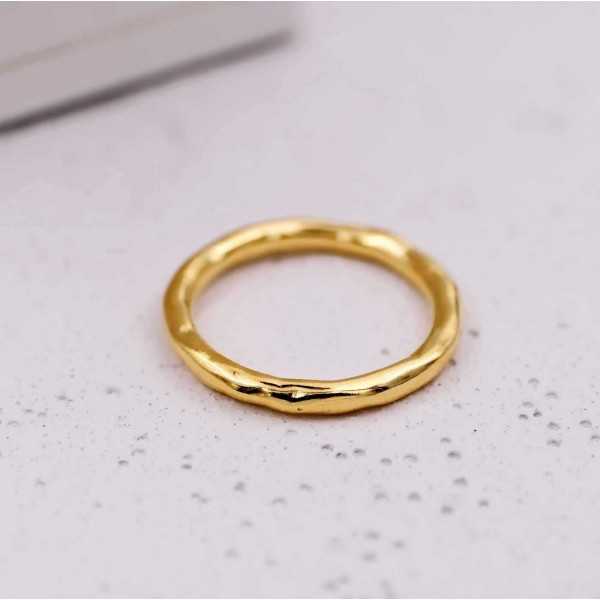Gold-plated ring with deluxe gift box Gold-plated ring with deluxe gift box