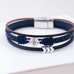 Δερμάτινο Ανδρικό Βραχιόλι με Μεταλλική Πυξίδα Δερμάτινο ανδρικό βραχιόλι με επάργυρη μεταλλική πυξίδα
