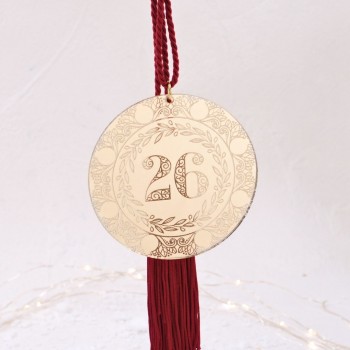 Χειροποίητο Γούρι 2026 – Δίσκος από Χρυσό Πλέξιγκλας Καθρέφτη με Χάραξη “26” Χειροποίητο Γούρι 2026 – Δίσκος από Χρυσό Πλέξιγκλας Καθρέφτη με Χάραξη “26”