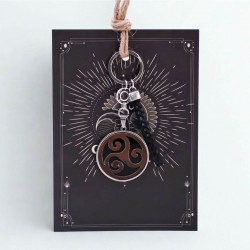 Ανδρικό Μπρελόκ με Στοιχείο Πλέξιγκλας Triskelion Χειροποίητο ανδρικό μπρελόκ με στοιχείο Triskelion πλέξιγκλας