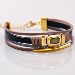Leather Bracelet with Enamelled Polished Part Leather bracelet with metal details in gold-plating