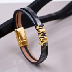 Leather Bracelet with Swarovski Crystals Leather bracelet in gold-plating with Swarovski crystals