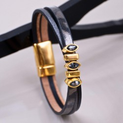 Leather Bracelet with Swarovski Crystals Leather bracelet in gold-plating with Swarovski crystals