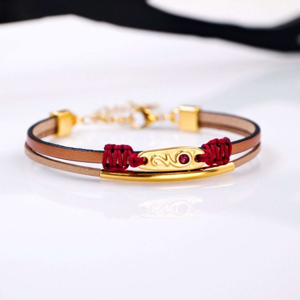Leather 2026 lucky bracelet with metal parts in gold-plating and enamel