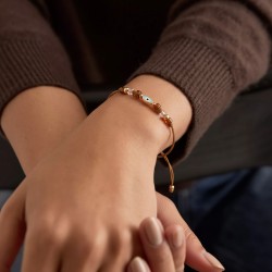 Evil Eye Bracelet – Rose Gold 24K and Enamel Handmade macrame bracelet in rose gold-plating and enamelled evil eye