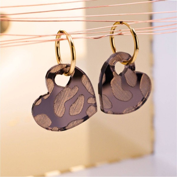 Gold-Plated Earrings - Stainless Steel and Animal Print Hearts Hoop Earrings of stainless steel in gold plating with Animal Print plexiglass hearts
