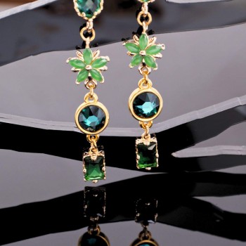 Crystal Collection: Επίχρυσα Σκουλαρίκια Λουλούδι Crystal Collection: Επίχρυσα Σκουλαρίκια Λουλούδι