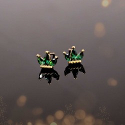 Zircon Crystal Crown Earrings Crown Earrings with zircon crystals and 24K gold-plating