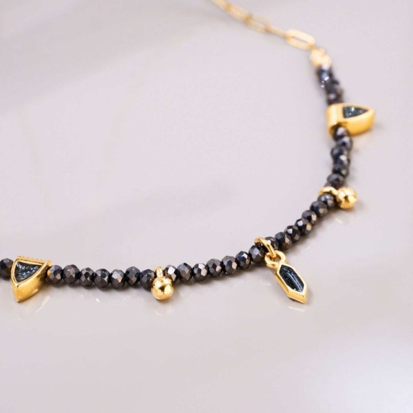 Handmade Necklace with Crystals and Enamel Handmade short necklace with crystals and enamel in 24K gold-plating