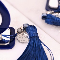 Επιτραπέζιο Γούρι 2027 – Σταγόνα Πλέξιγκλας με Μάτι Χειροποίητο Επιτραπέζιο Γούρι 2027 – Σταγόνα με Μάτι από Πλέξιγκλας