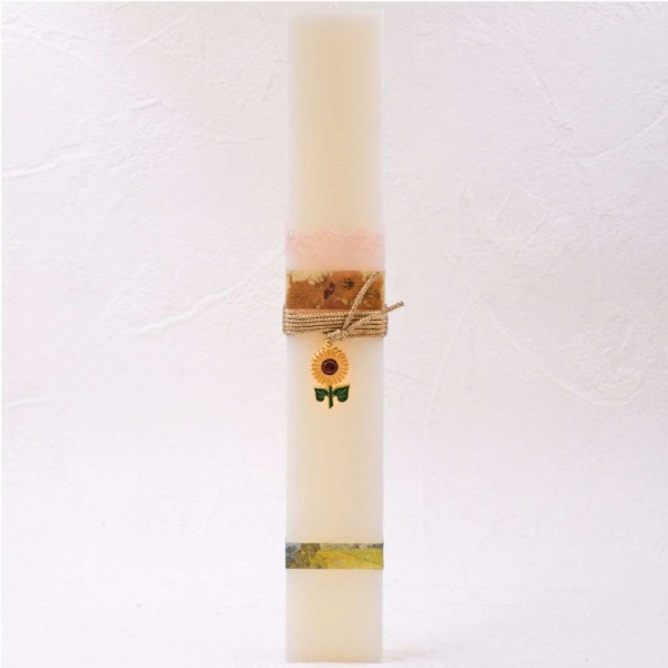 Set of 2 Handmade Easter Candles for Women with Enamelled Flower Set of 2 Handmade Easter Candles for Women with Enamelled Flower