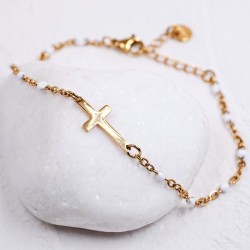 Stainless Steel Jewelry: Επίχρυσο Βραχιόλι Αλύσιδα με Σταυρό Επίχρυσο βραχιόλι αλυσίδα από ανοξείδωτο ατσάλι με μεταλλικό σταυρό