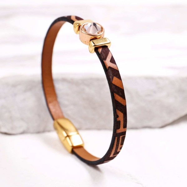 Δερμάτινο Βραχιόλι με Χάραξη και Κρύσταλλο Swarovski | Χειροποίητο Χειροποίητο δερμάτινο βραχιόλι με κρύσταλλο Swarovski