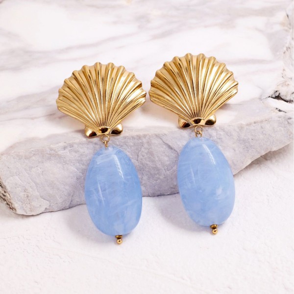 Gold-plated Clam Shell & Stone Earrings | Stainless Gold-plated stainless steel earrings with clam shell and acrylic stone