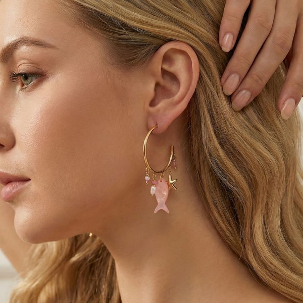 Sea Life Jewelry: Σκουλαρίκια Ανοξείδωτο Ατσάλι - Ψάρι Επίχρυσα σκουλαρίκια κρίκοι από ανοξείδωτο ατσάλι με ψάρι από φυσική πέτρα