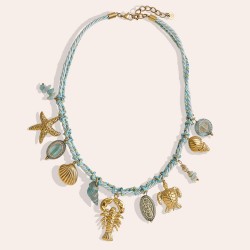 Κολιέ Ανοξείδωτο Ατσάλι & Θαλασσινά Charms Καλοκαιρινό κολιέ από επιχρυσωμένο ανοξείδωτο ατσάλι και κορδόνι Satine