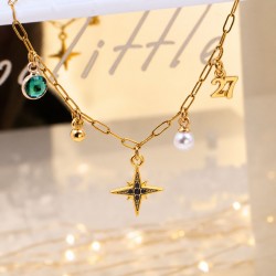 Lucky Bracelet: Crystals & Metal Star Lucky bracelet in 24K gold plating with Crystals and Metal Star
