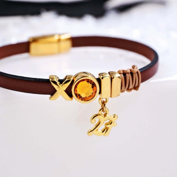 Βραχιόλι Γούρι 2027 - Κρύσταλλο Swarovski - Dark Brown Δερμάτινο βραχιόλι γούρι 2027 με κρύσταλλο Swarovski και επίχρυσα στοιχεία