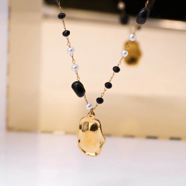 Stainless Steel Necklace with Agate Stones Stainless Steel Necklace with Agate Stones and 24K gold plating